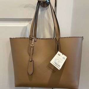 SOLD! Burberry Haymarket Checkleather Reverse Tote